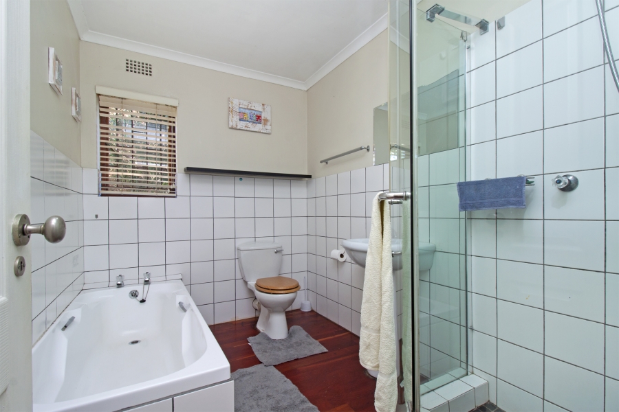 3 Bedroom Property for Sale in Milkwood Park Western Cape